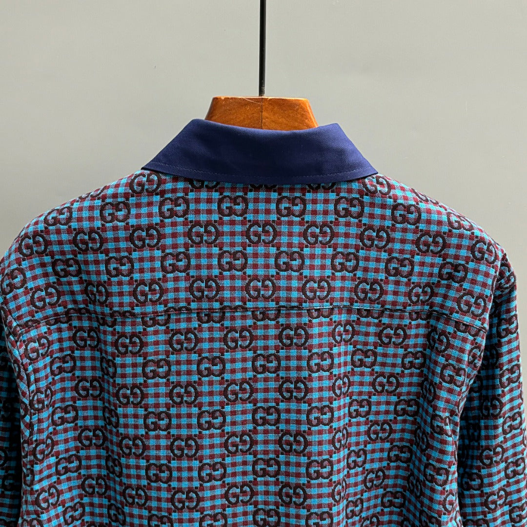 Long-sleeve shirt shoulders with Gucci GG blue plaid and navy collar