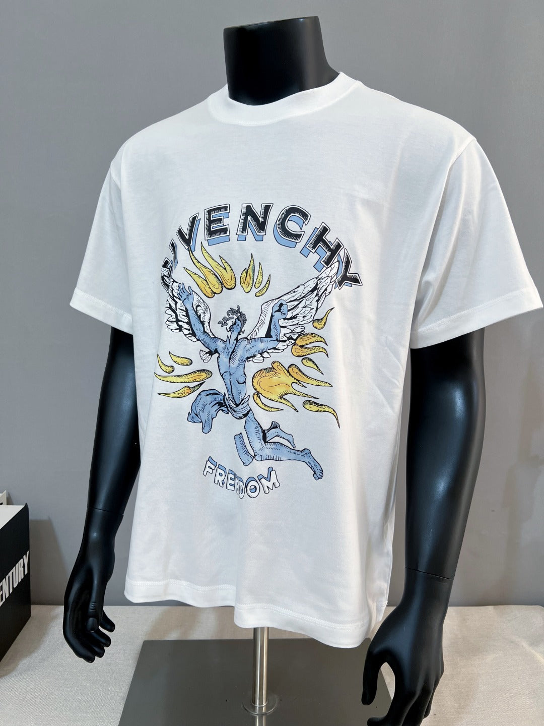Clothes Givenchy