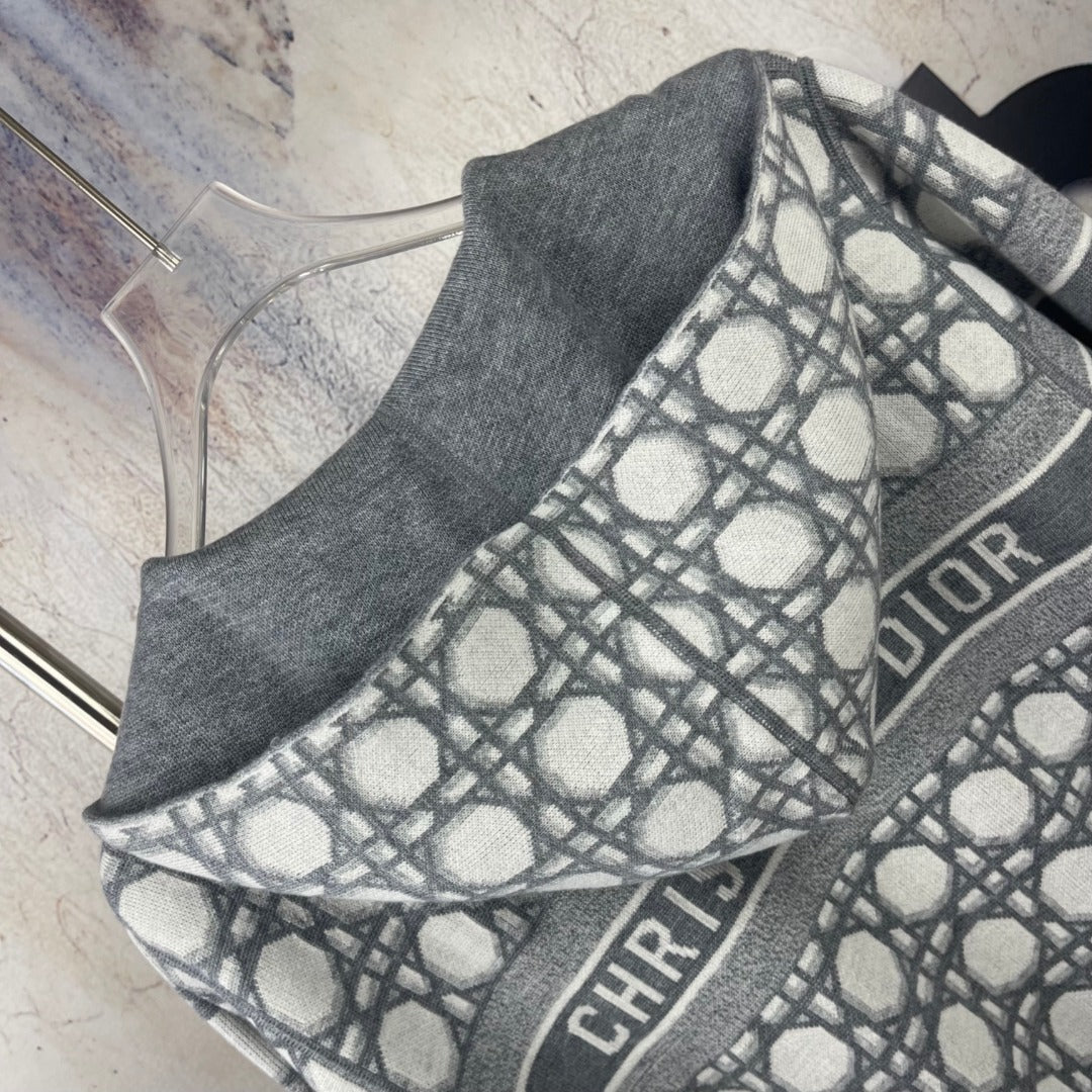 Gray and white geometric knit hoodie with ribbed edge and DIOR text