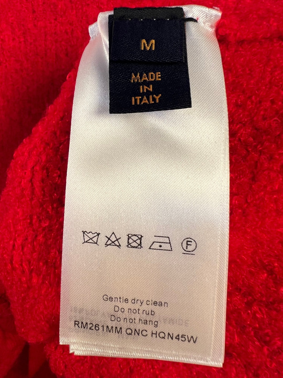 Cardigan size M care label: Made in Italy, gentle dry clean