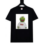 Black crewneck T-shirt with front character graphic print