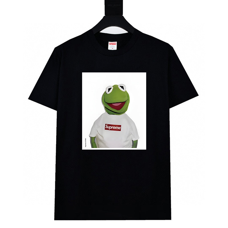 Black crewneck T-shirt with front character graphic print