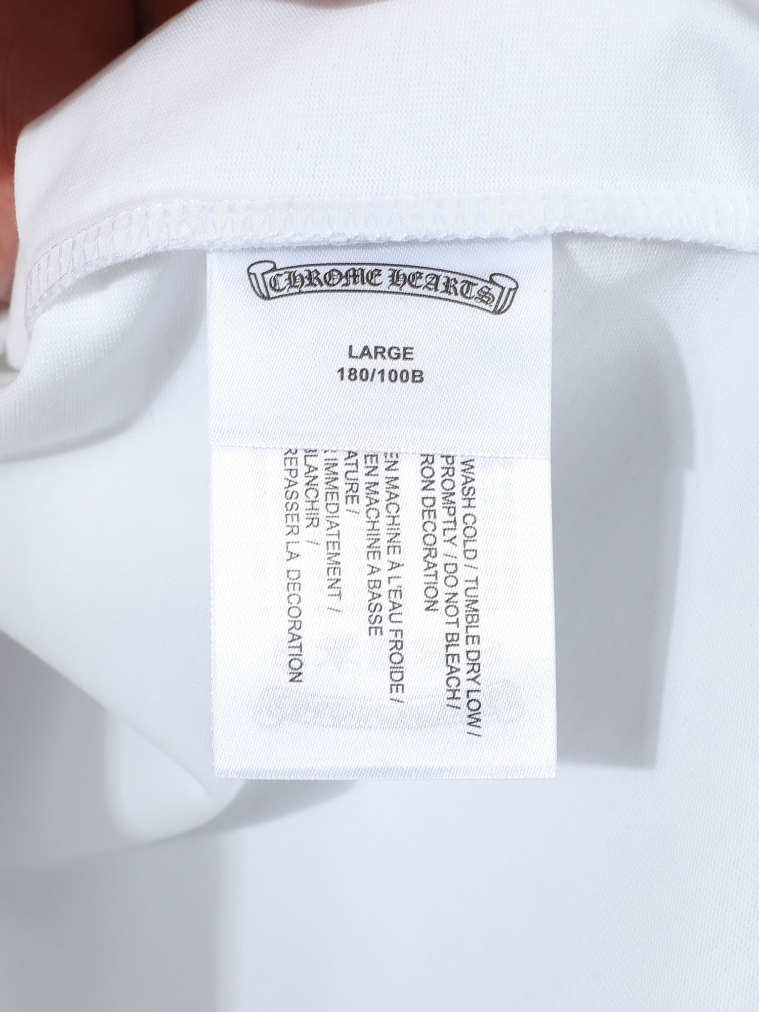 Inside shorts size tag for Chrome Wearts, Large