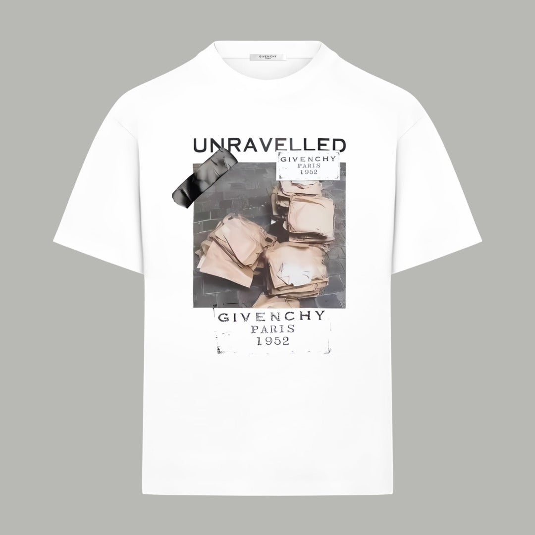 White T-shirt with front graphic print and crew neck