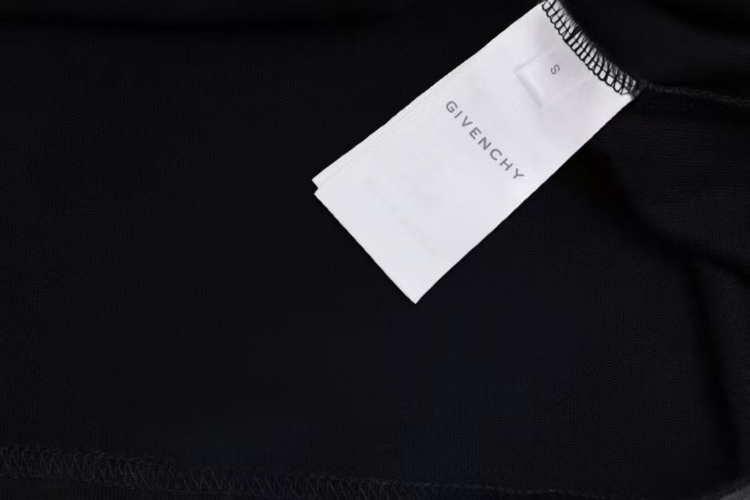 Black T-shirt with Givenchy inner neck label