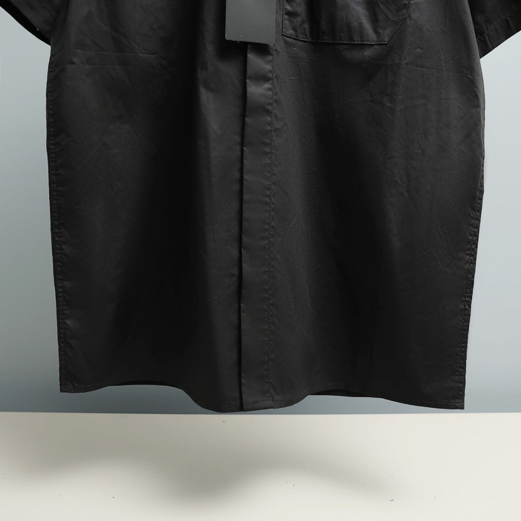 Fendi short-sleeve shirt with front button placket and straight hem