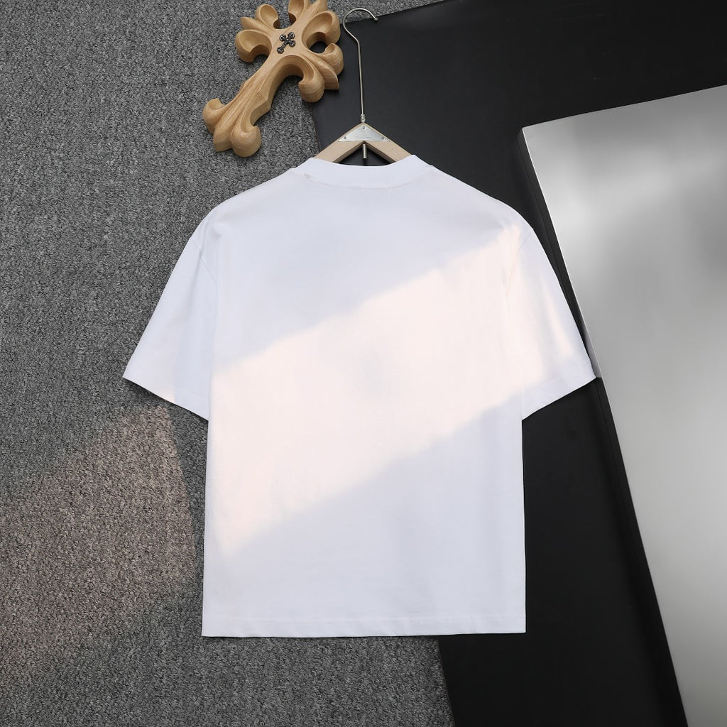 White Gucci T-shirt plain back on hanger