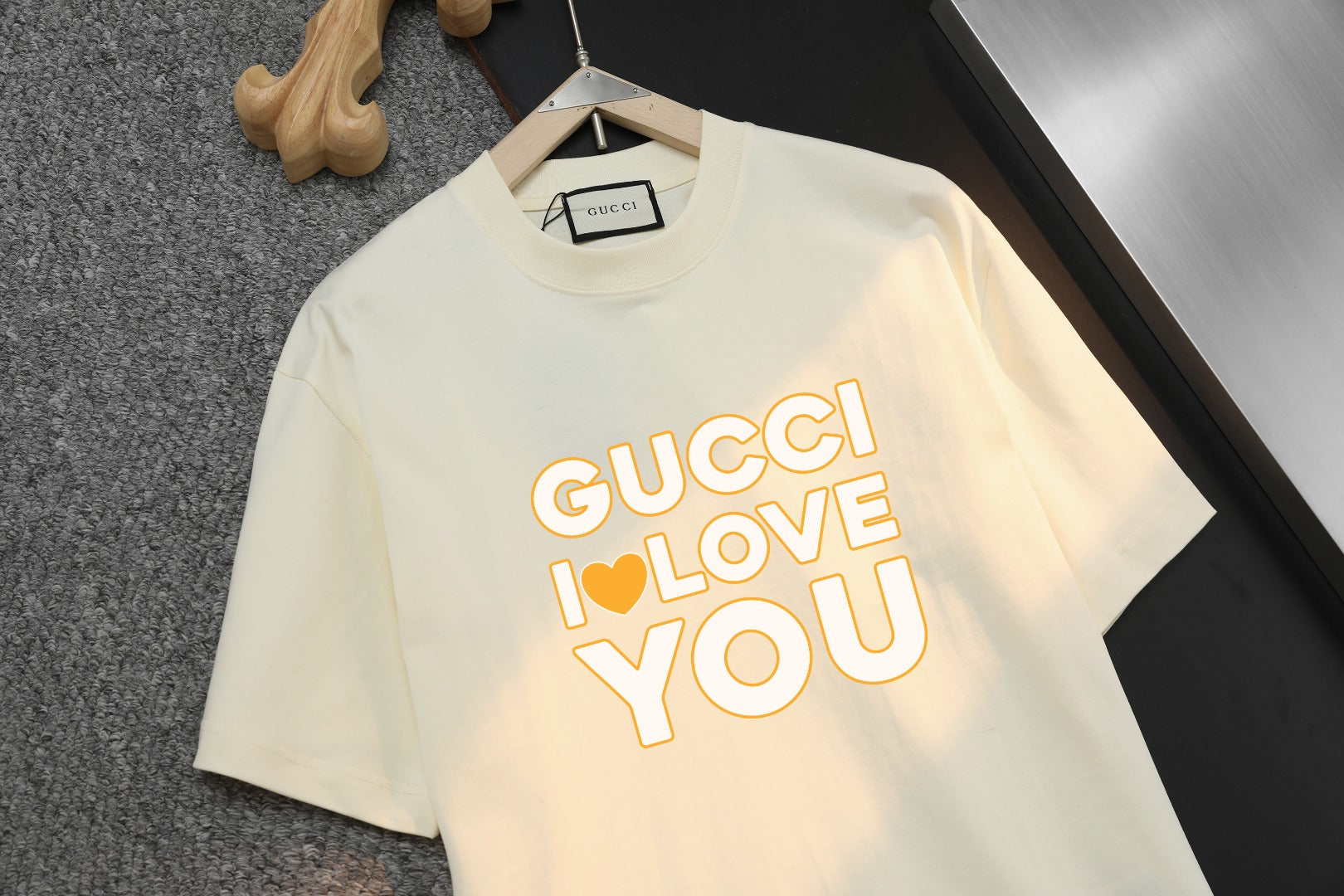 Gucci short-sleeve T-shirt, cream with gold GUCCI I LOVE YOU graphic