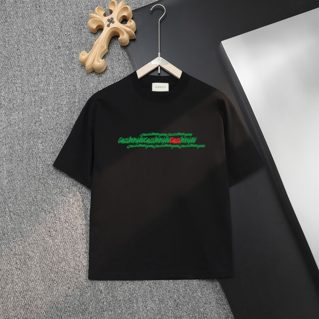Gucci short-sleeve T-shirt, black with green logo graphic across chest