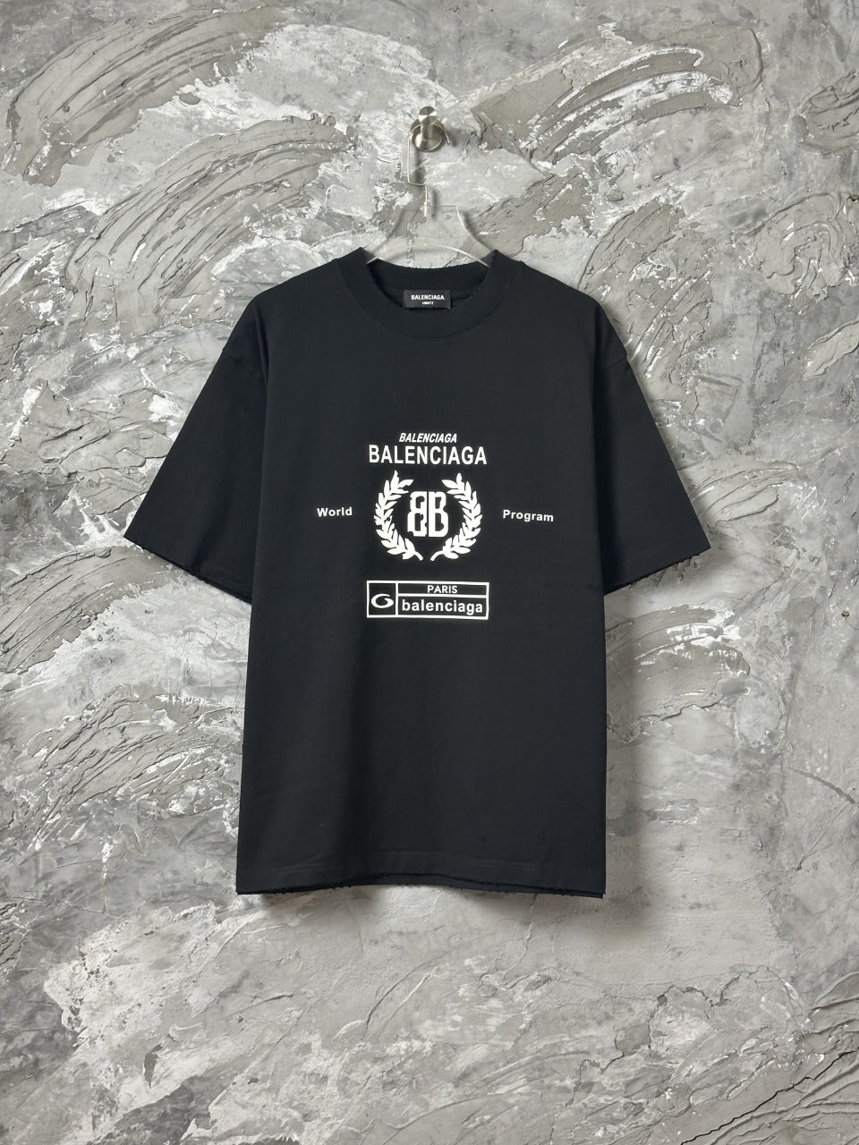 Black short-sleeve T-shirt with BALENCIAGA front logo print and crew neck