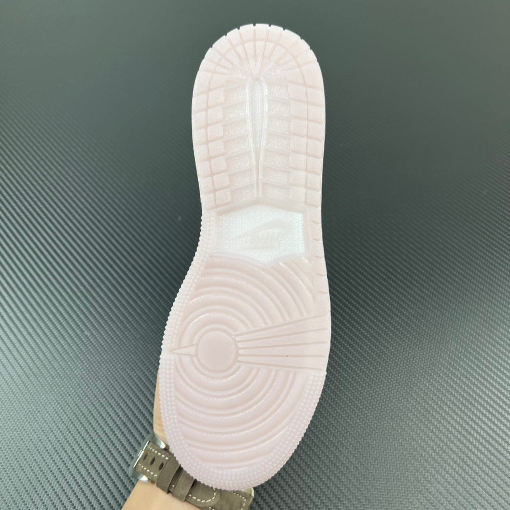 Air Jordan 1 Low sneakers outsole, white rubber tread