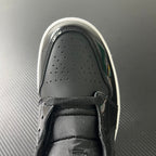 Mid-top sneakers toe box, black leather with perforations and black lace strap