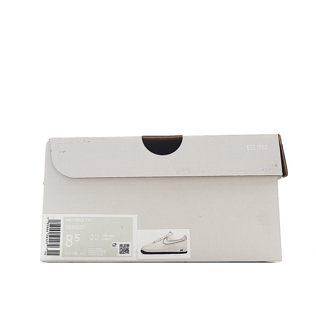 Air Force 1 shoe box with label and barcode