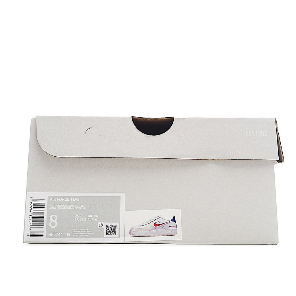 Nike Air Force 1 shoebox, white with label and small product photo