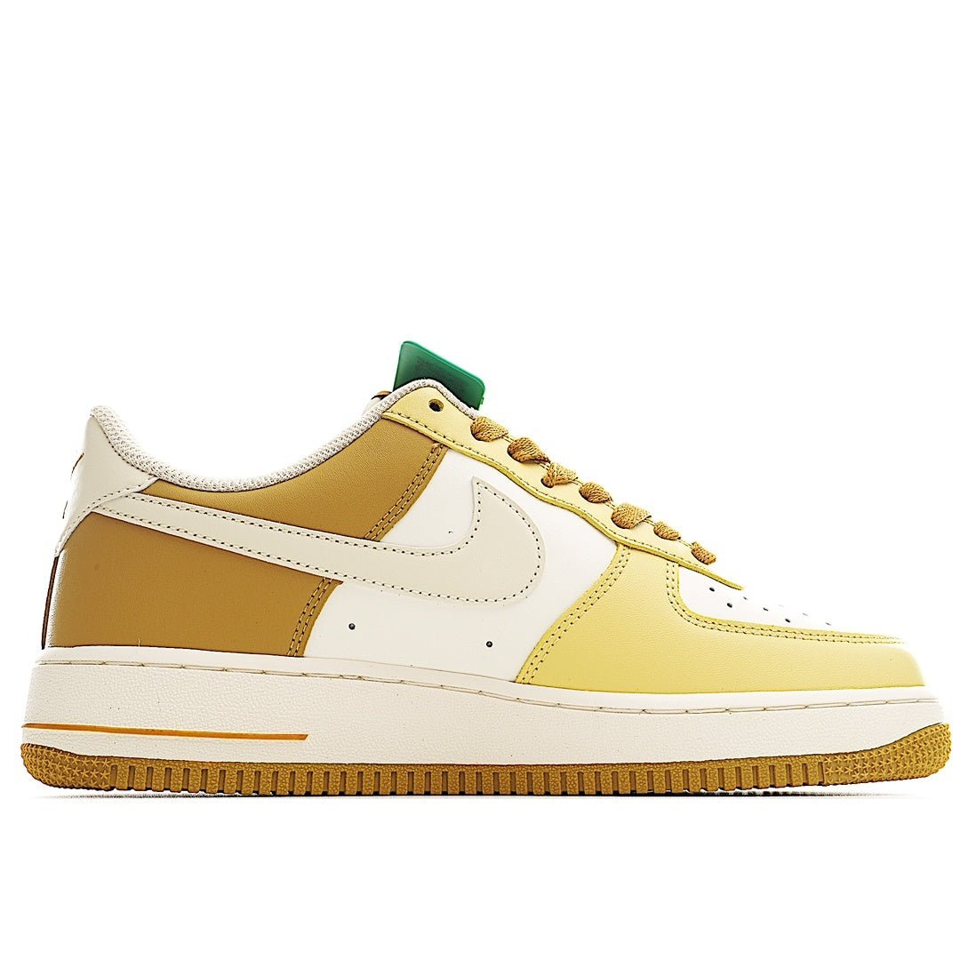 Air Force 1 low-top sneakers profile, yellow and white leather with green heel tag