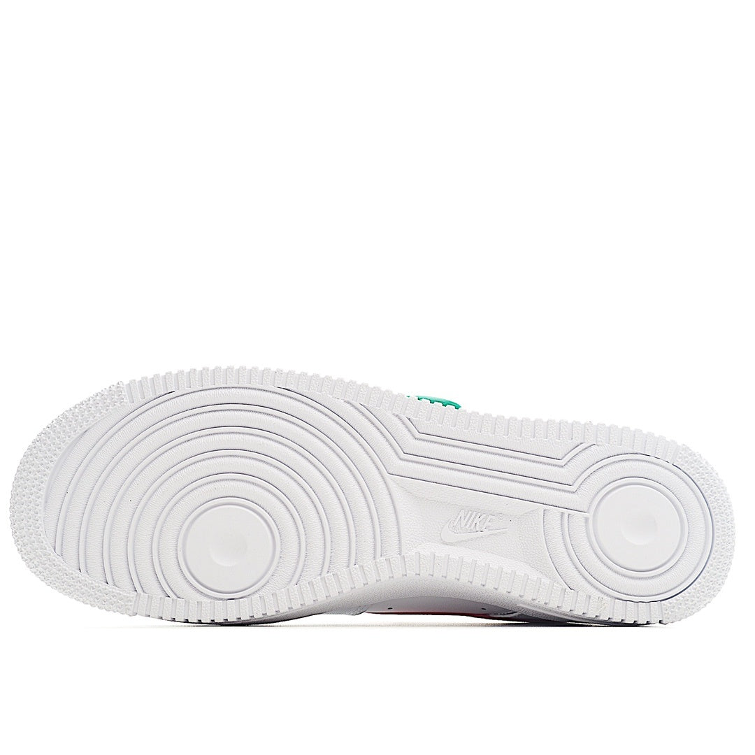 White rubber outsole with circular tread pattern and Nike Air marking
