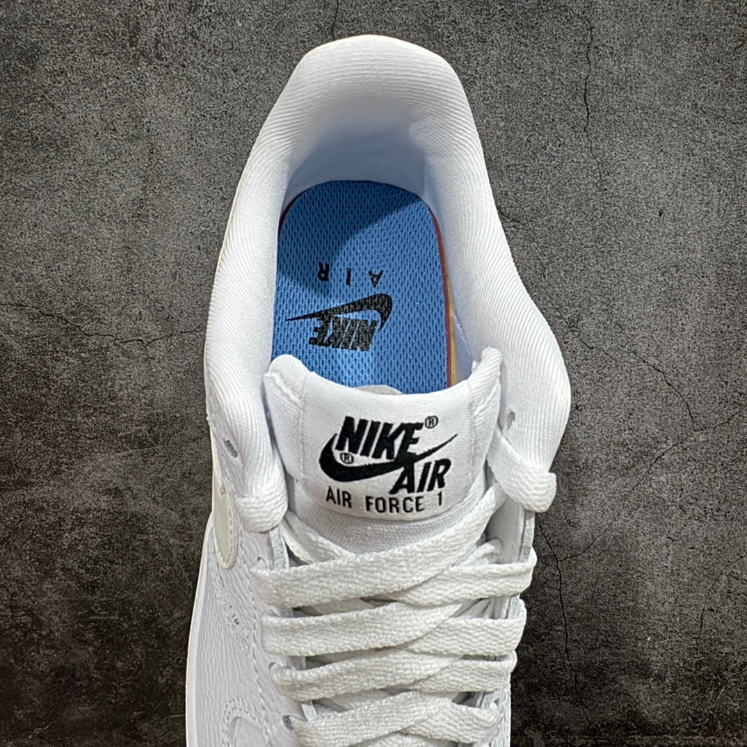 Nike Air Force 1 sneaker tongue and heel loop with AIR FORCE 1 branding