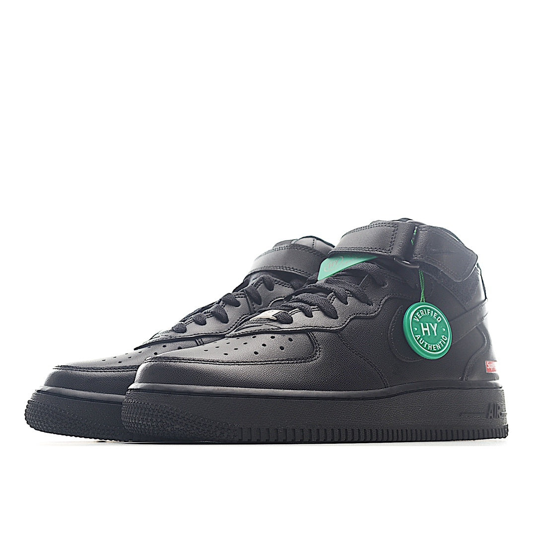 High-top leather sneaker in dark gray/black with green HY badge and black laces